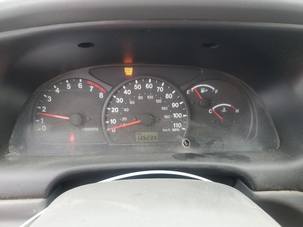 2002 SUZUKI Xl-7