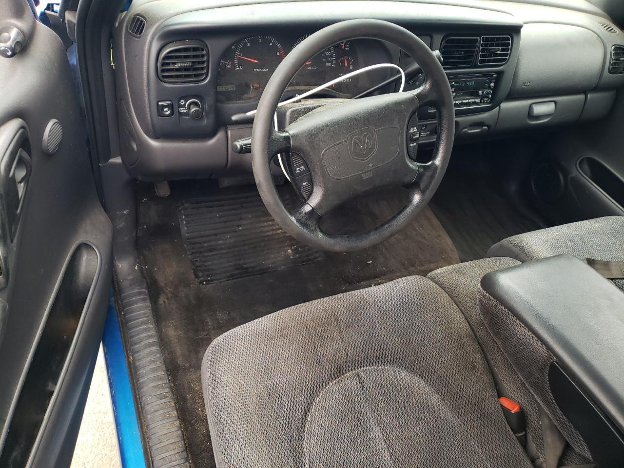 1998 DODGE Dakota