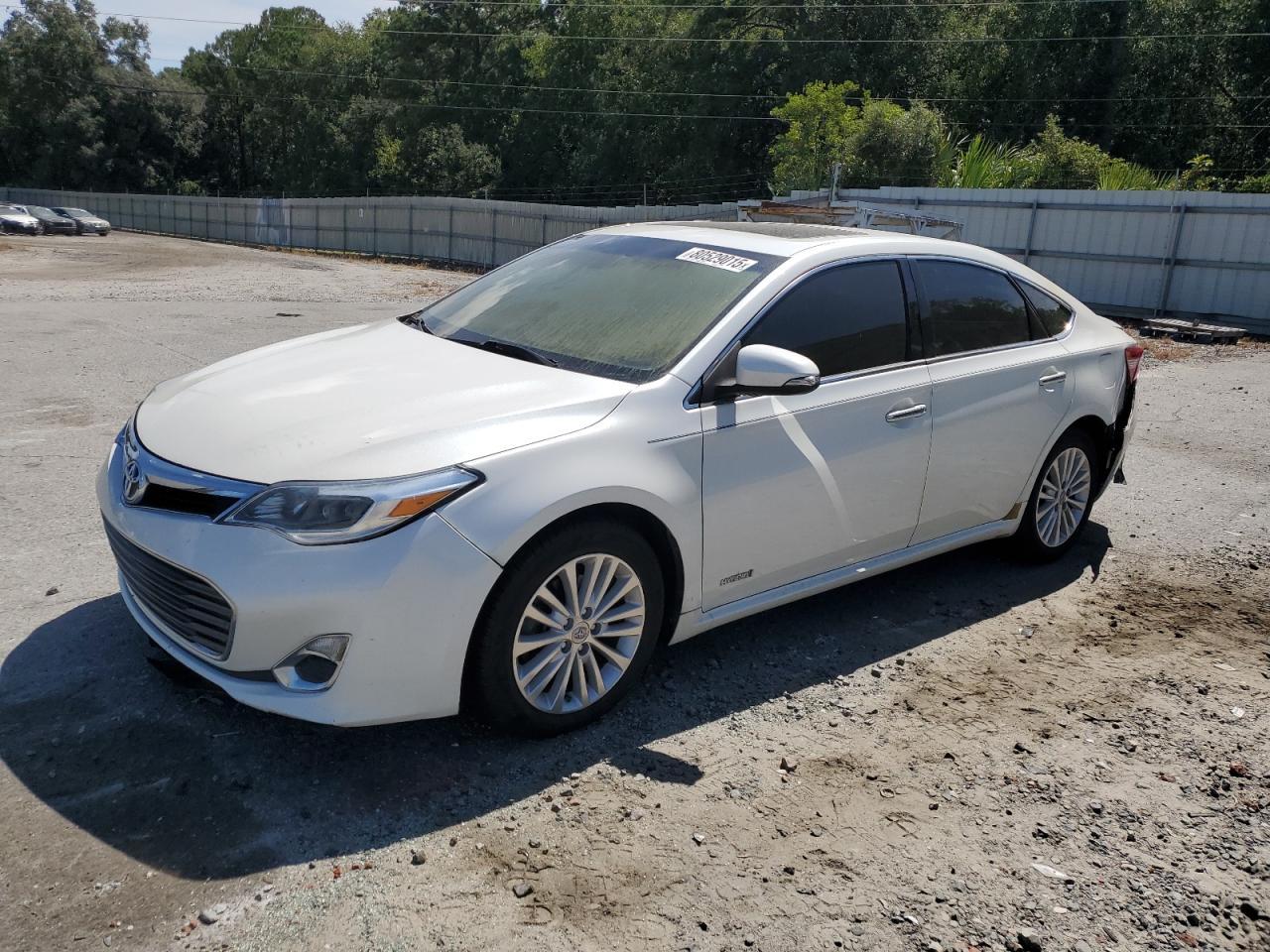 2014 TOYOTA Avalon