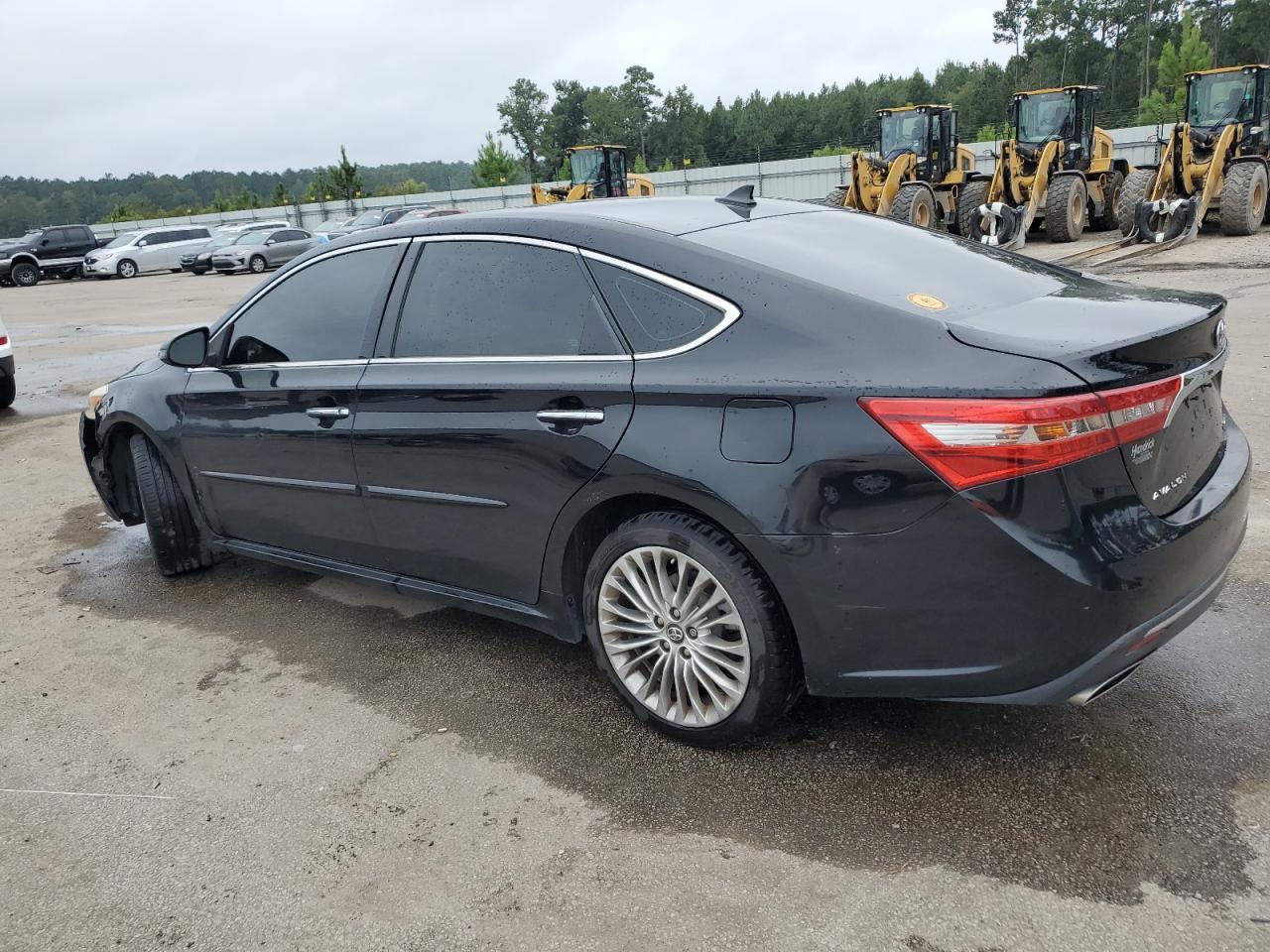 2017 TOYOTA Avalon