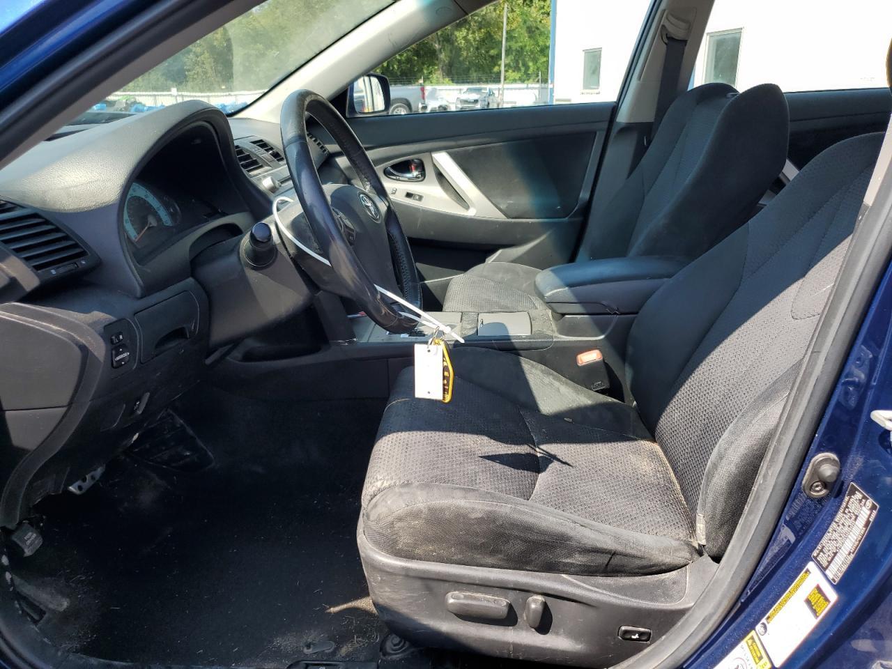 2010 TOYOTA CAMRY