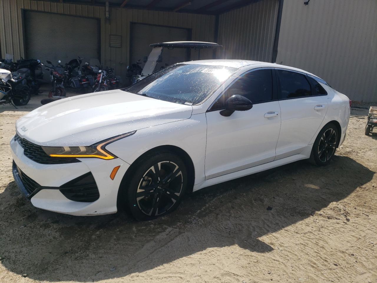 2023 KIA K5