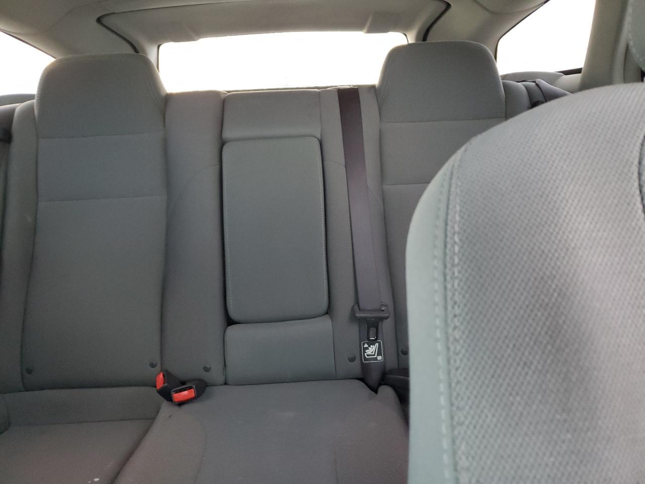 2005 DODGE MAGNUM