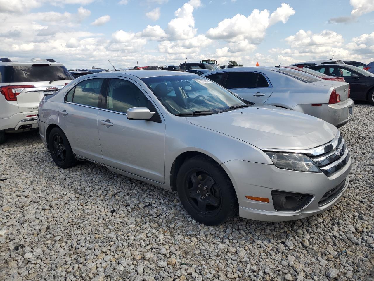 2010 FORD FUSION
