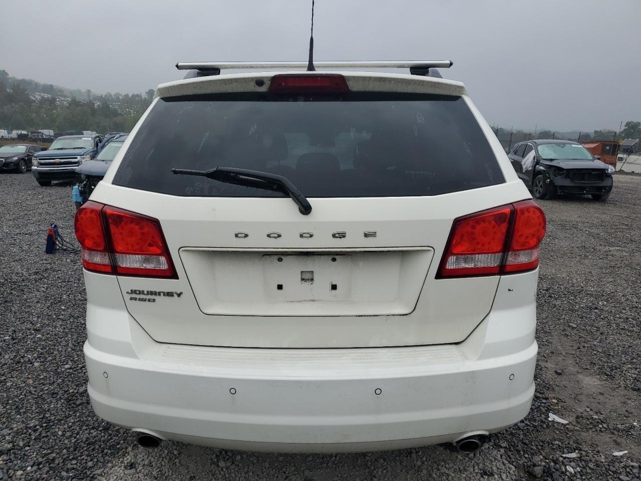 2011 DODGE JOURNEY