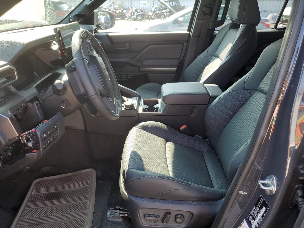 2025 TOYOTA 4Runner