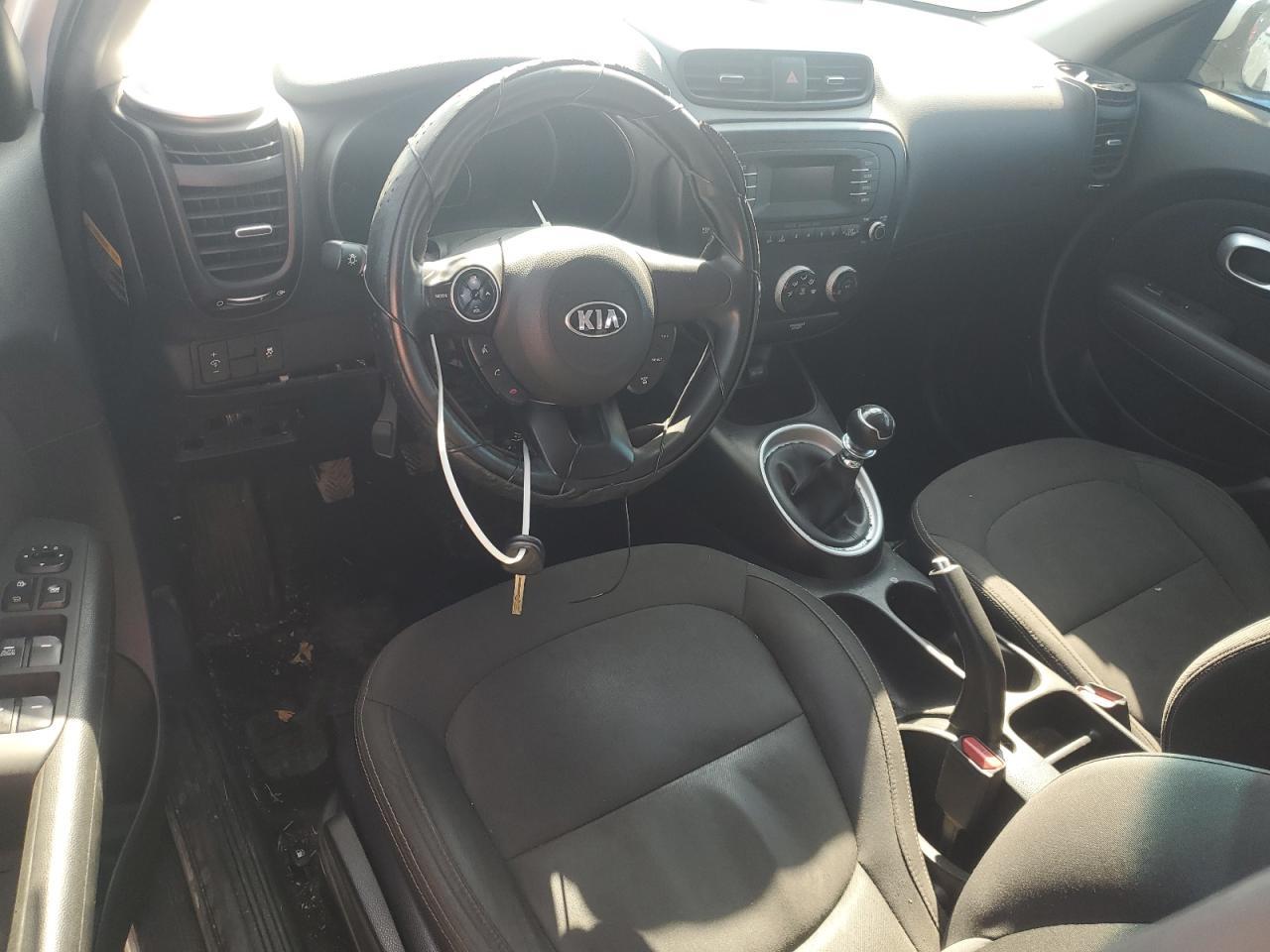 2016 KIA SOUL