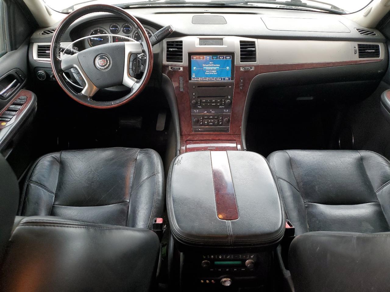 2009 CADILLAC ESCALADE