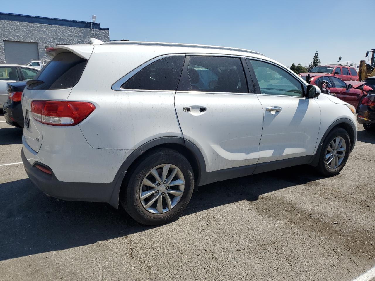 2016 KIA SORENTO