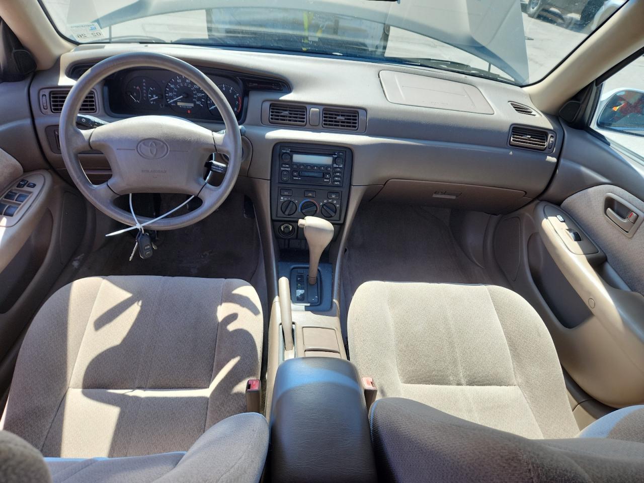 2000 TOYOTA CAMRY