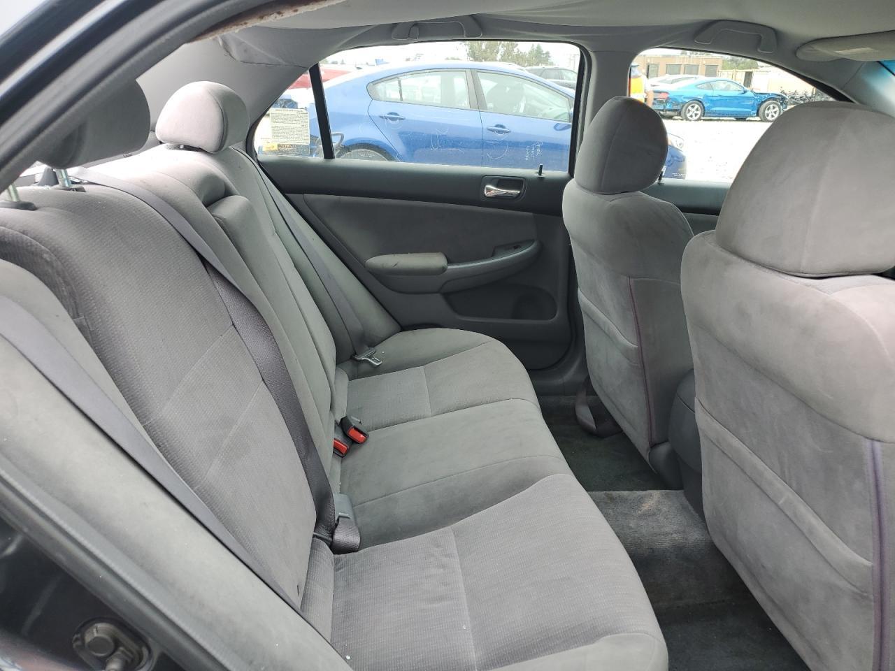 2004 HONDA ACCORD