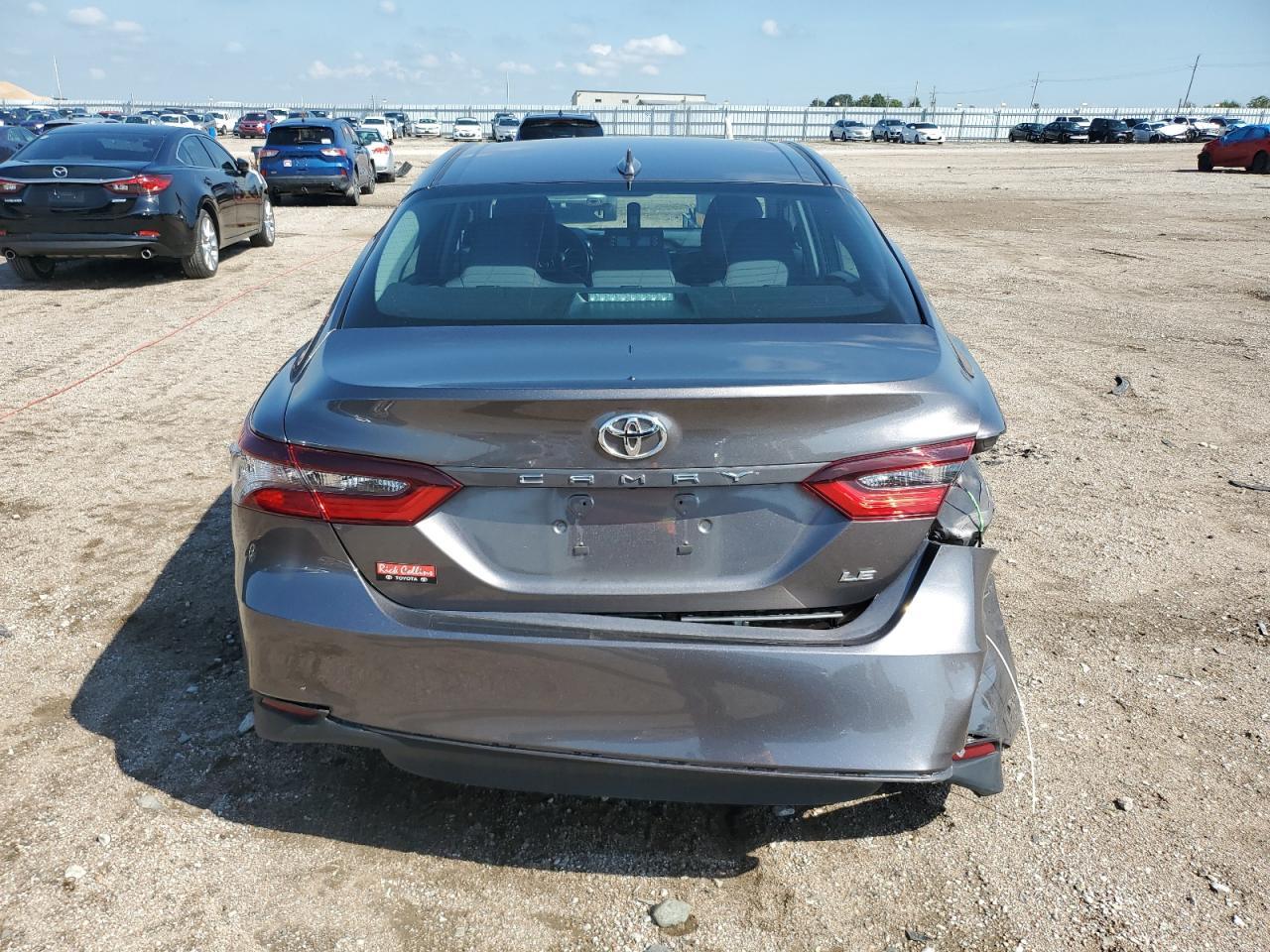 2024 TOYOTA CAMRY