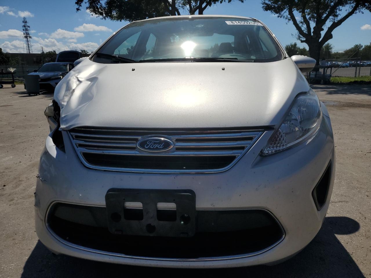 2012 FORD Fiesta
