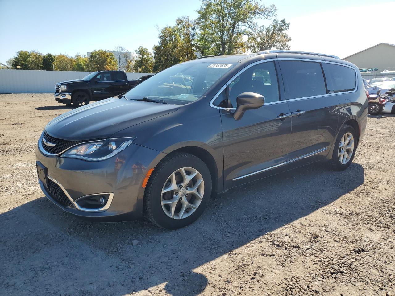 2020 CHRYSLER Pacifica