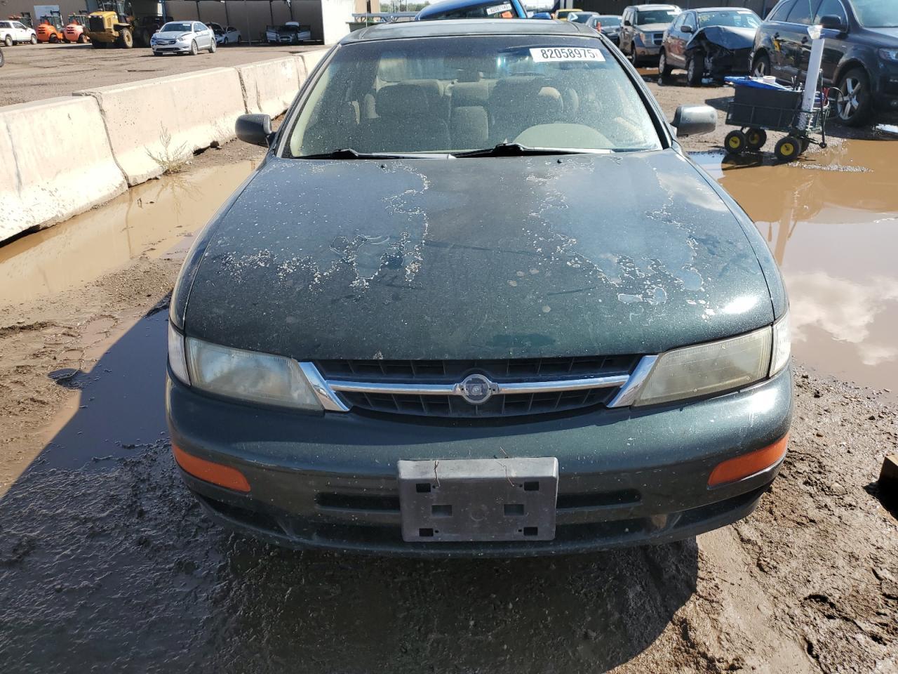 1998 NISSAN Maxima