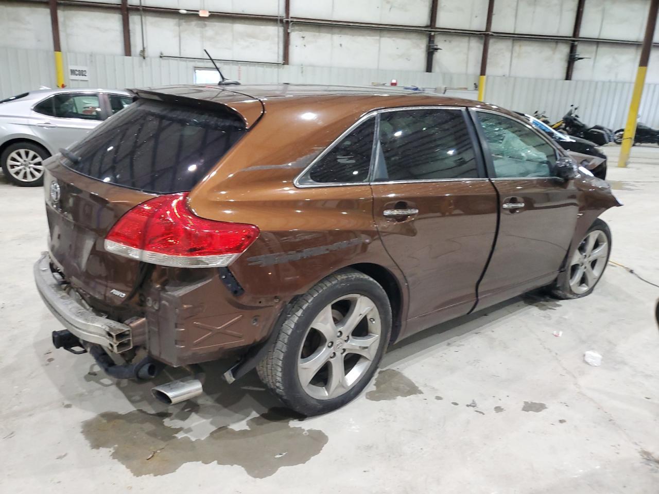 2010 TOYOTA VENZA