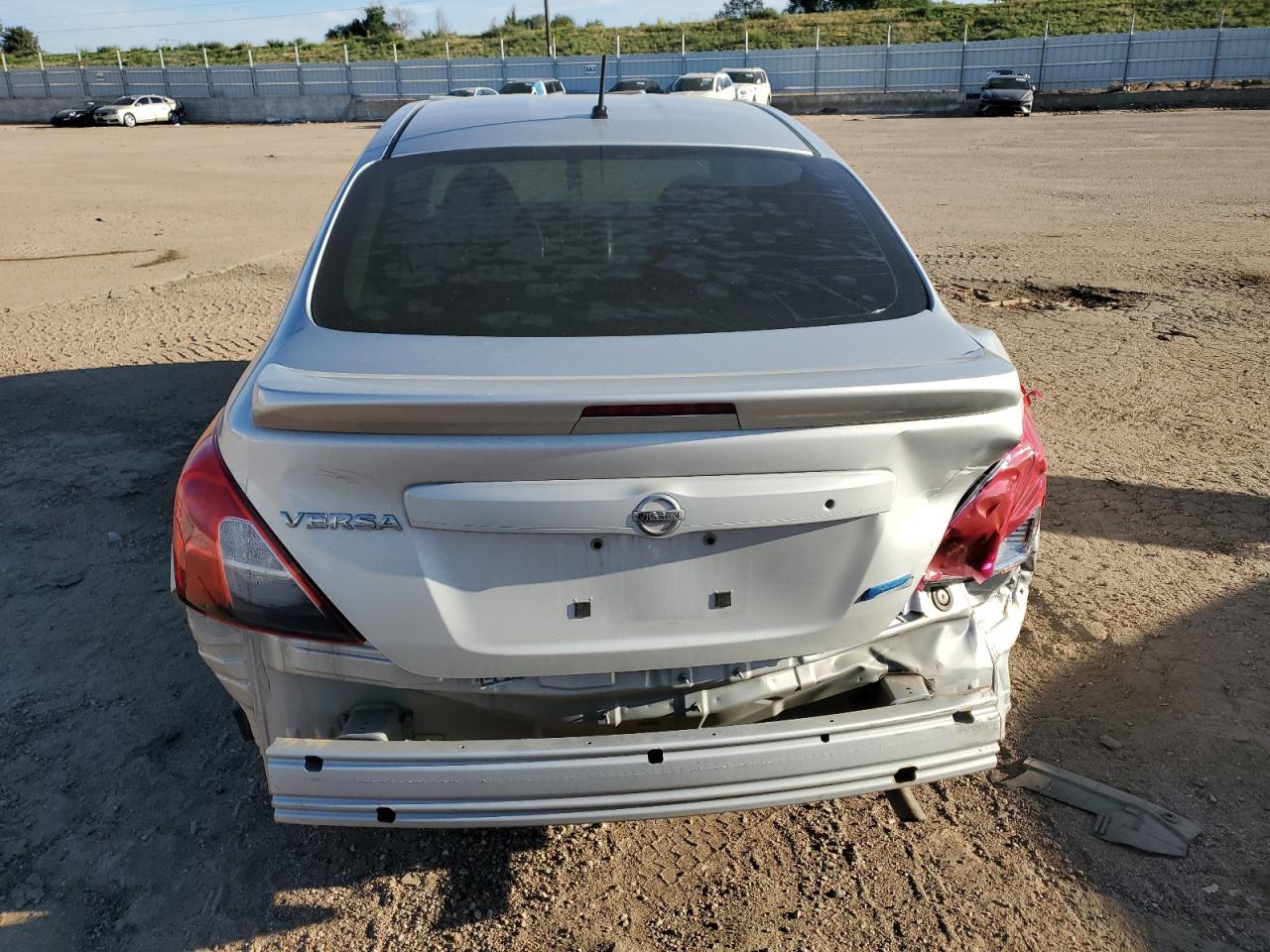 2013 NISSAN VERSA