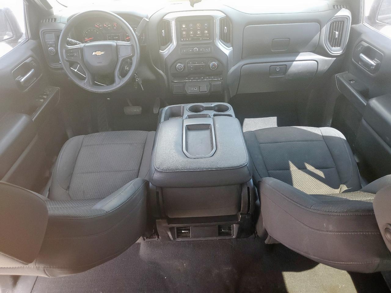2021 CHEVROLET Silverado