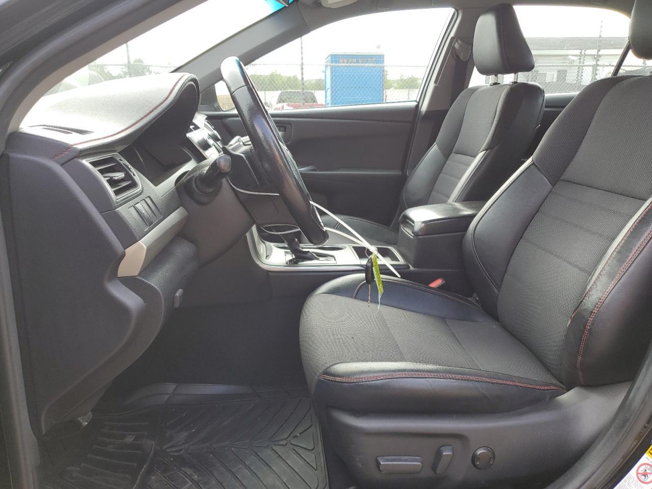 2017 TOYOTA CAMRY