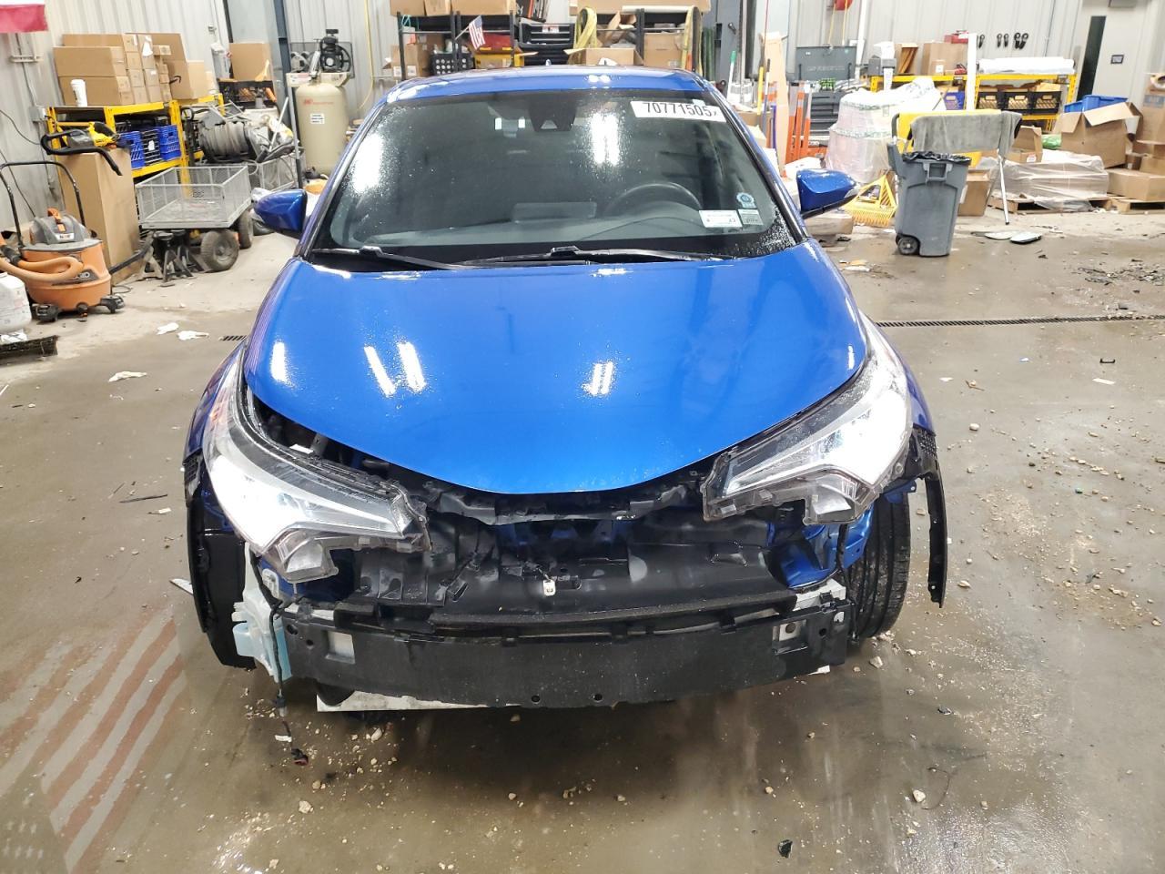 2018 TOYOTA C-HR