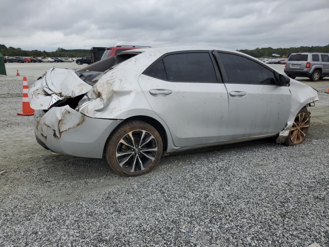 2019 TOYOTA COROLLA