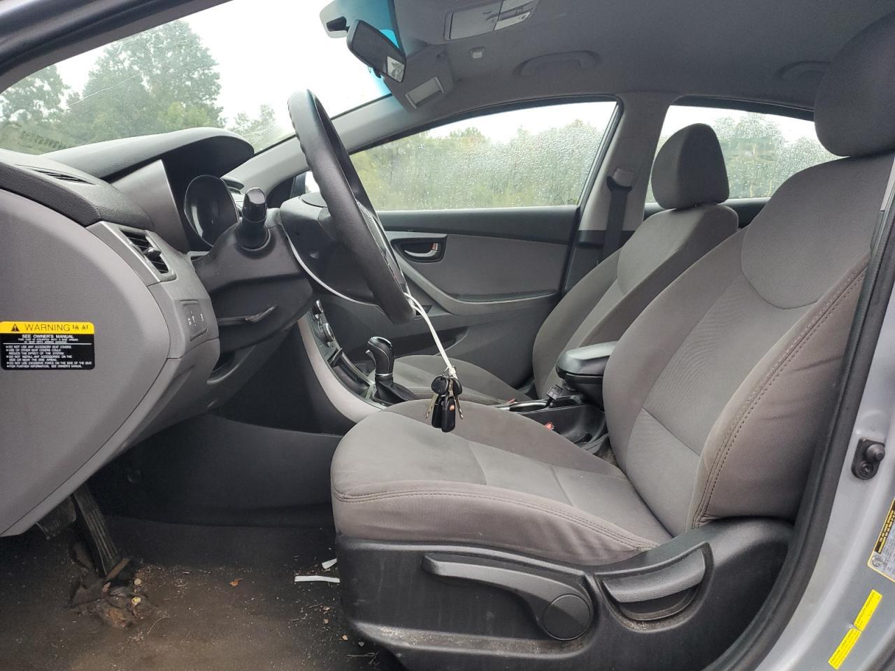 2016 HYUNDAI ELANTRA