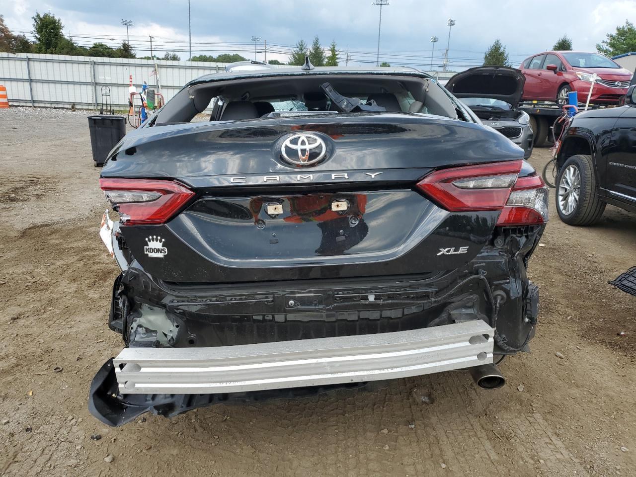 2023 TOYOTA CAMRY