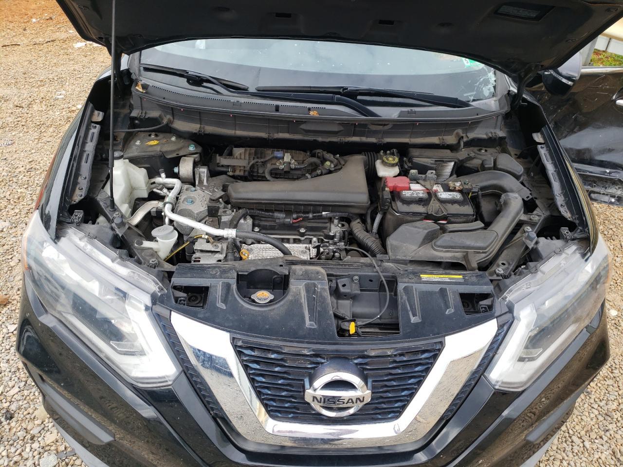 2017 NISSAN ROGUE
