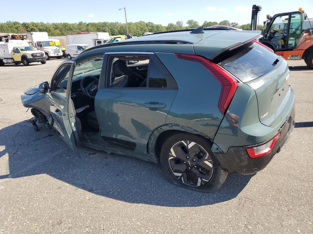 2023 KIA Niro