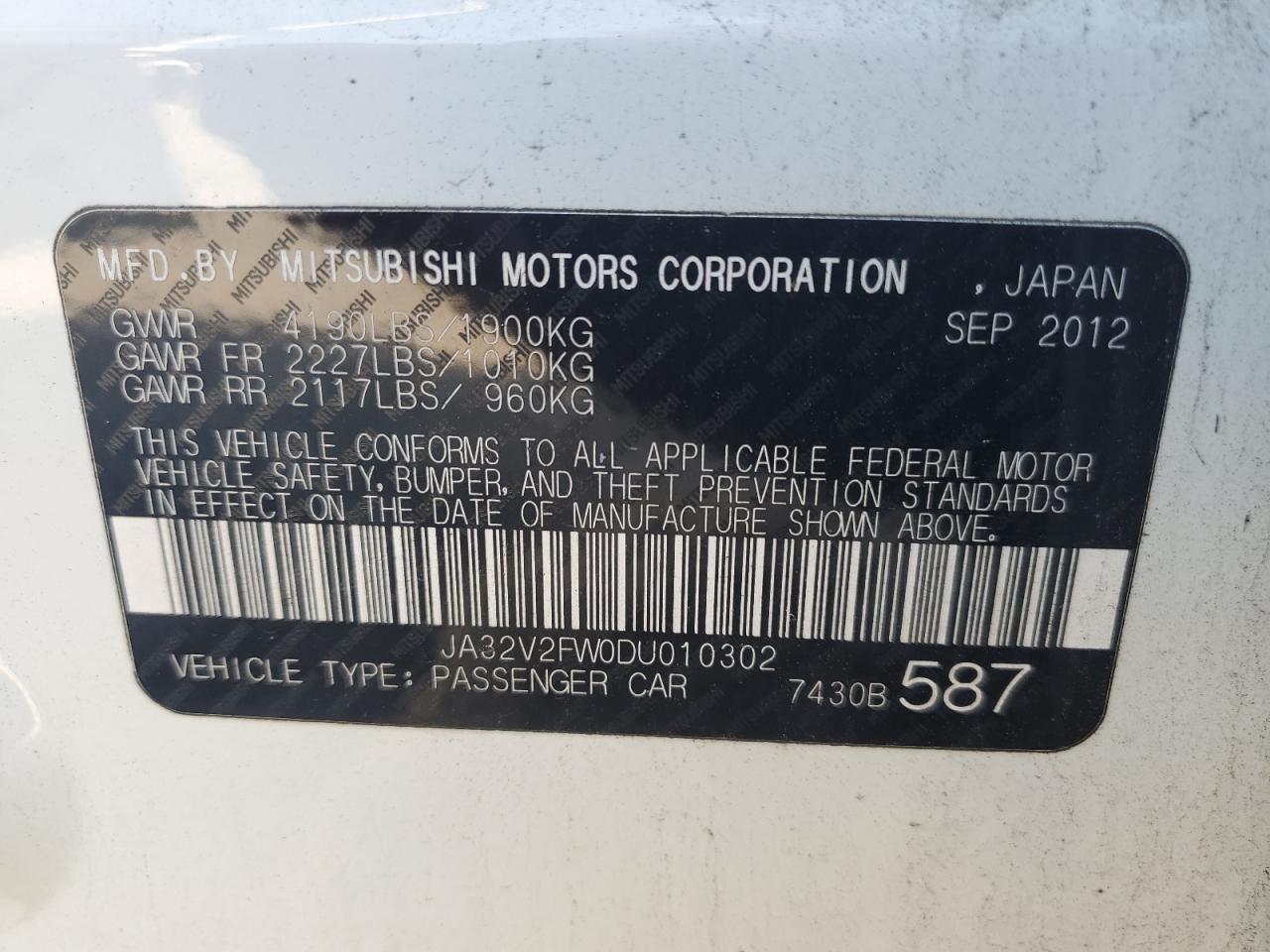 2013 MITSUBISHI LANCER