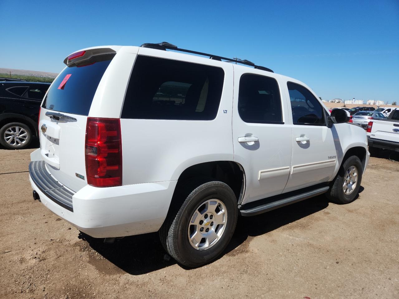 2011 CHEVROLET Tahoe