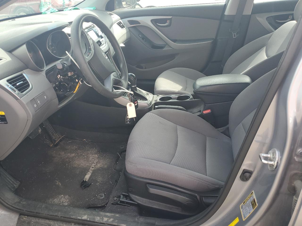 2016 HYUNDAI ELANTRA