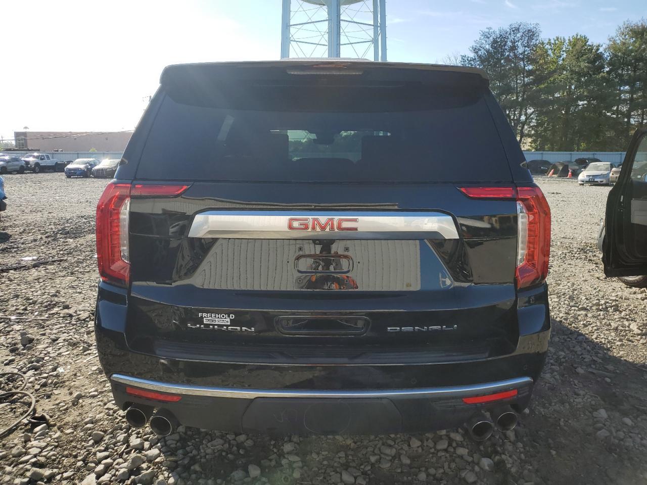 2024 GMC Yukon