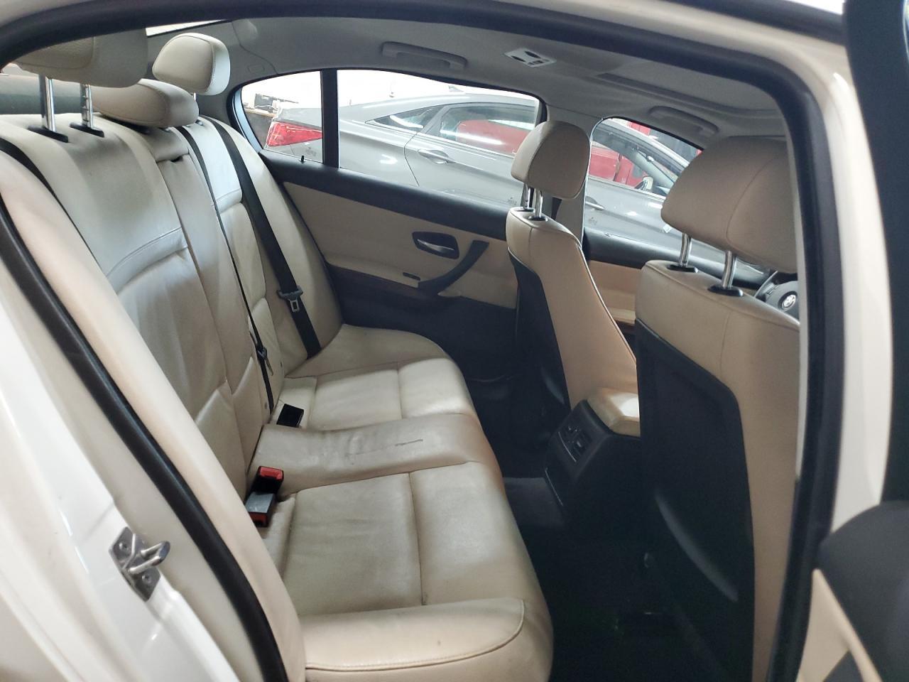 2010 BMW 3 SERIES