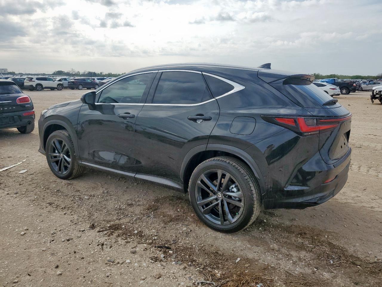 2025 LEXUS Nx
