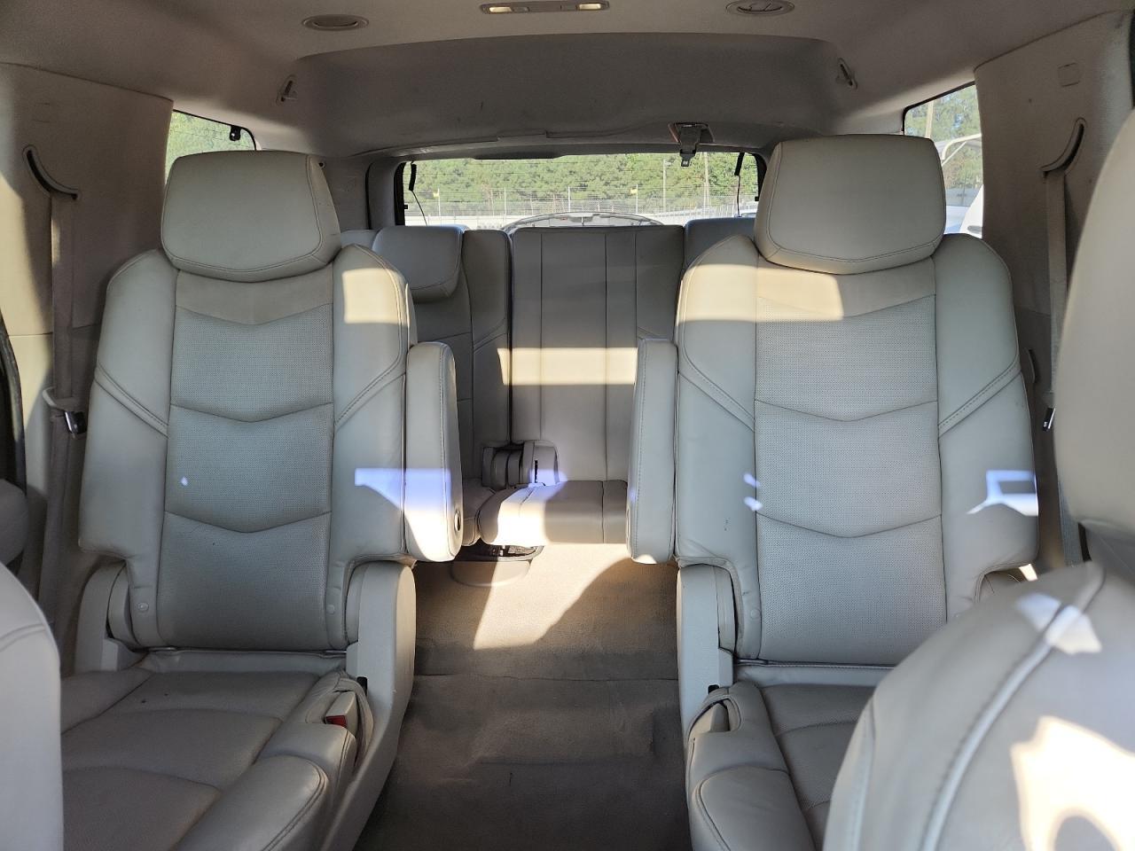 2016 CADILLAC ESCALADE