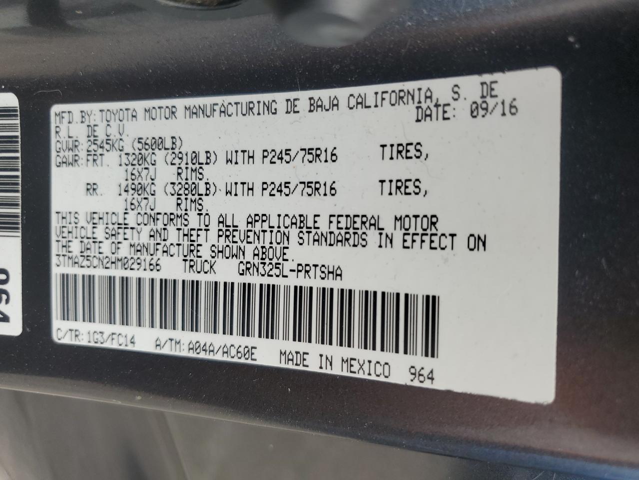 2017 TOYOTA TACOMA