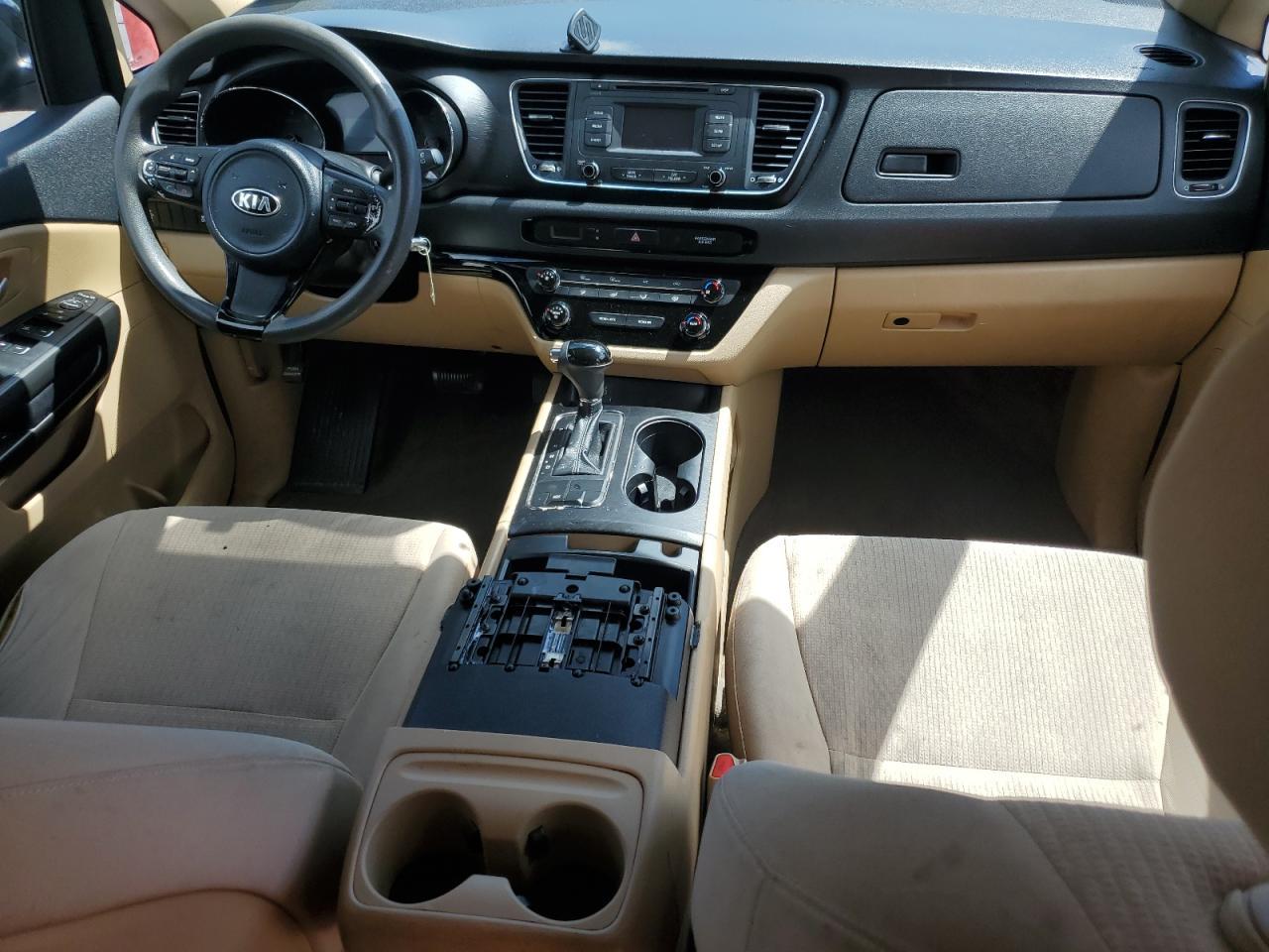 2017 KIA SEDONA