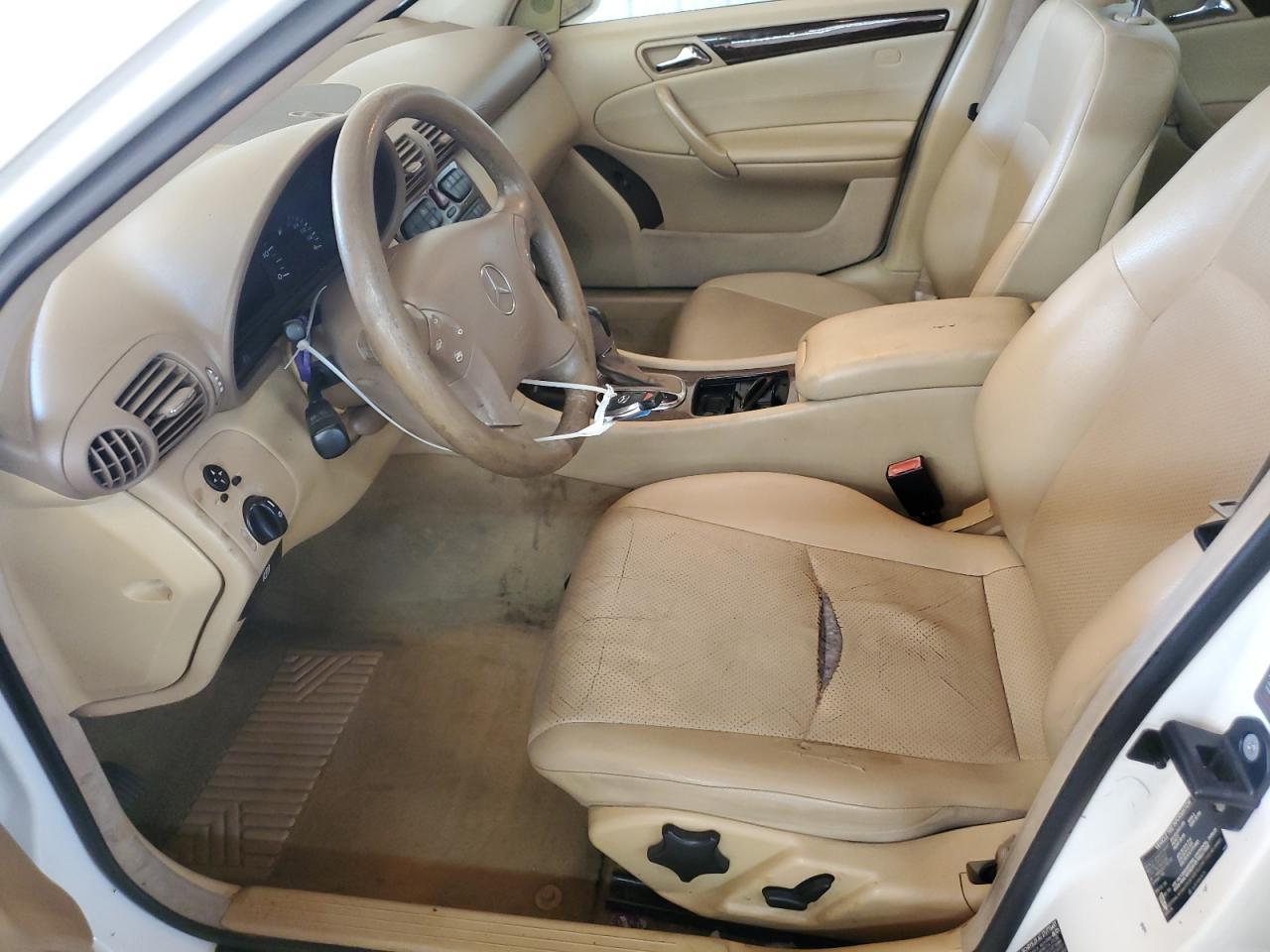 2002 MERCEDES-BENZ C-CLASS