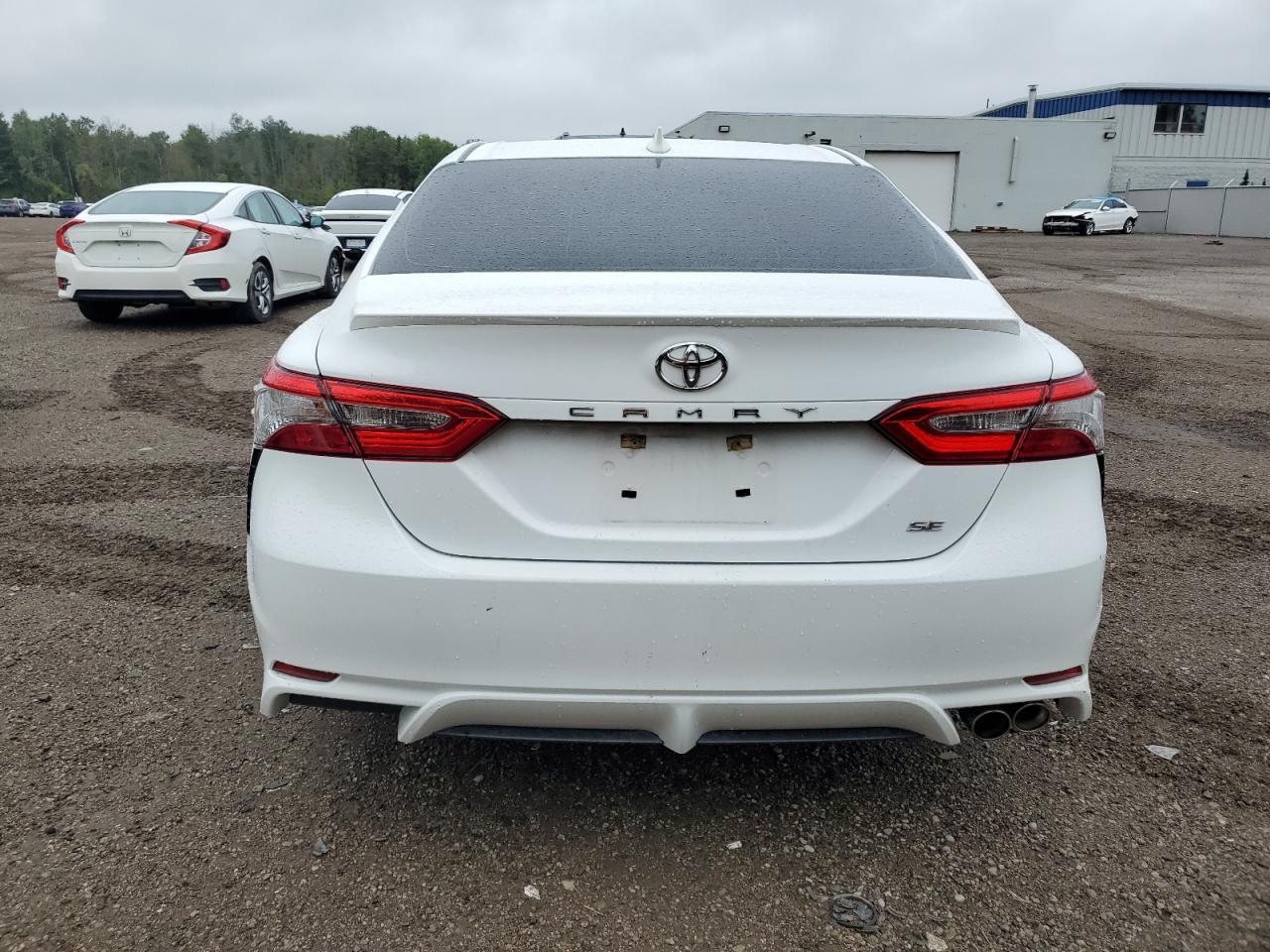 2018 TOYOTA CAMRY