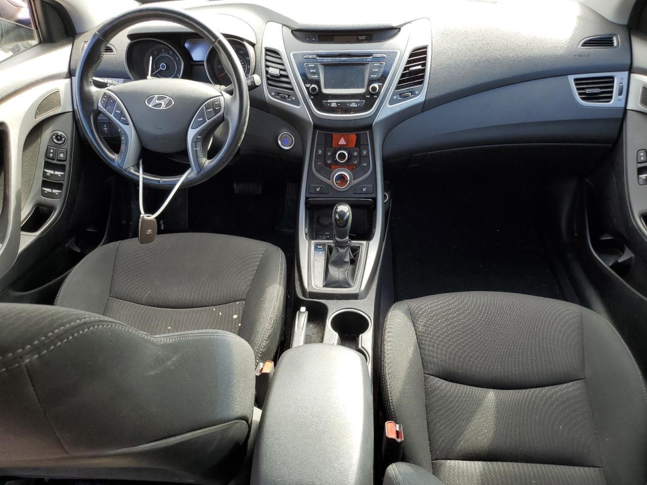 2016 HYUNDAI ELANTRA