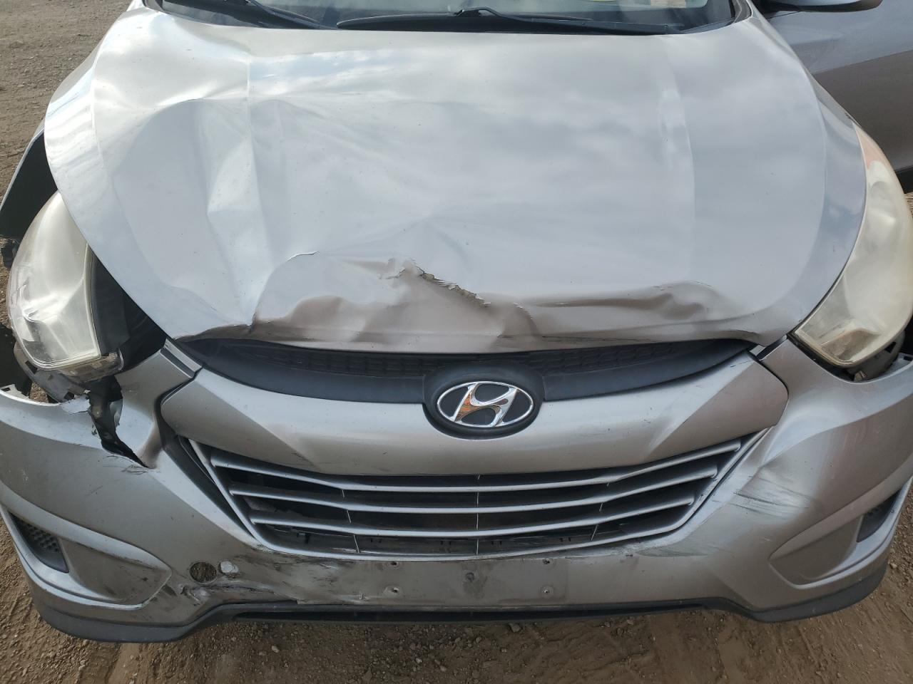 2011 HYUNDAI TUCSON