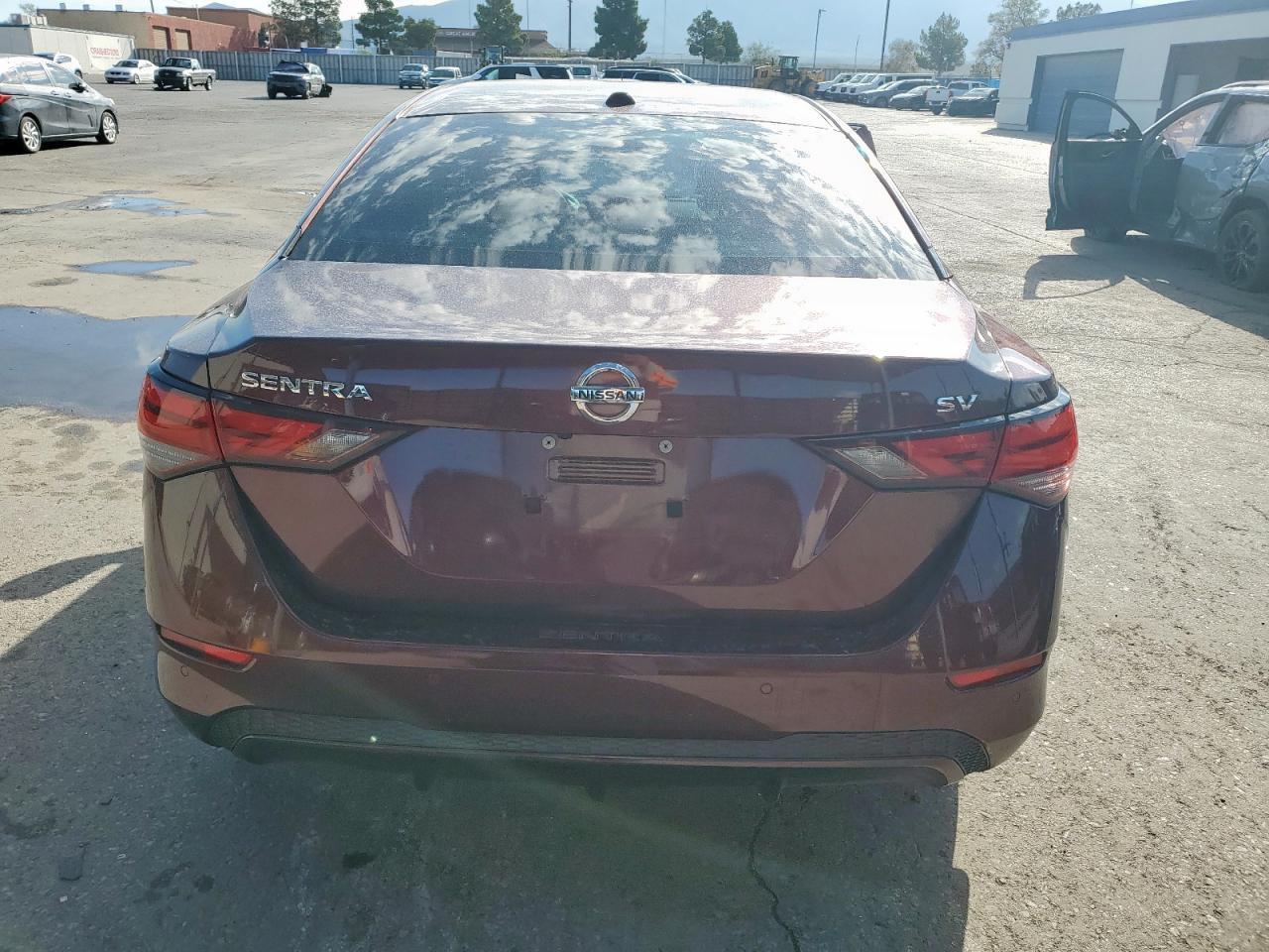 2021 NISSAN SENTRA