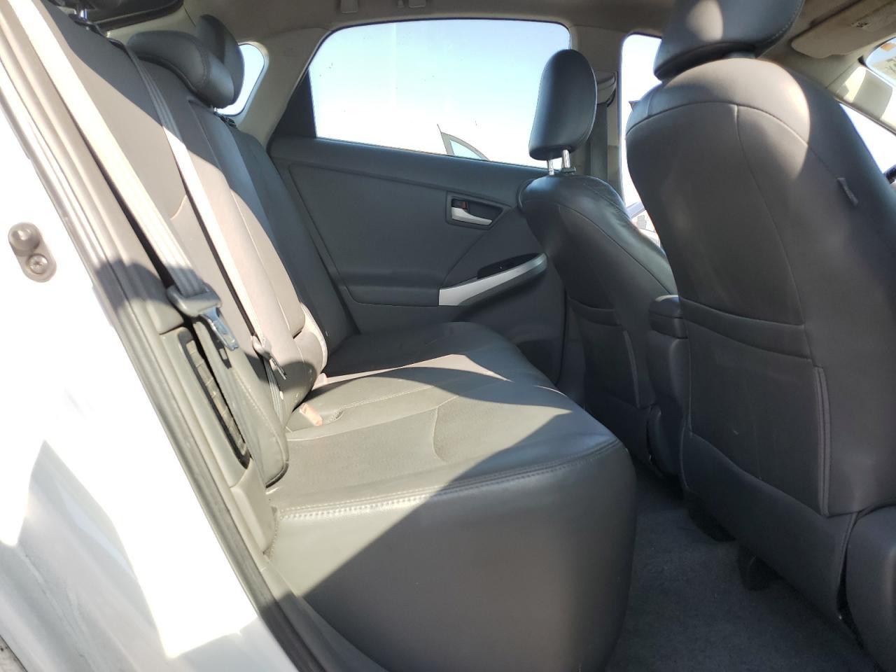 2010 TOYOTA PRIUS