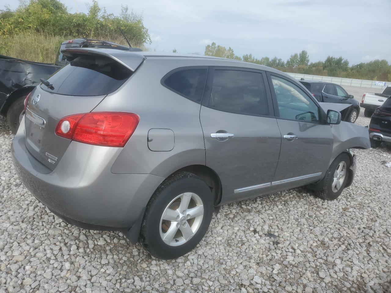 2012 NISSAN ROGUE