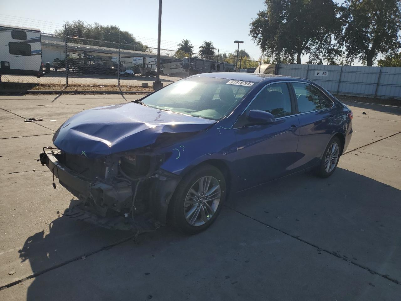 2016 TOYOTA CAMRY