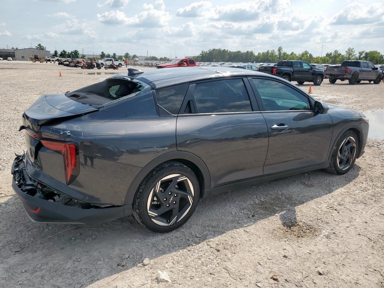2025 KIA K4