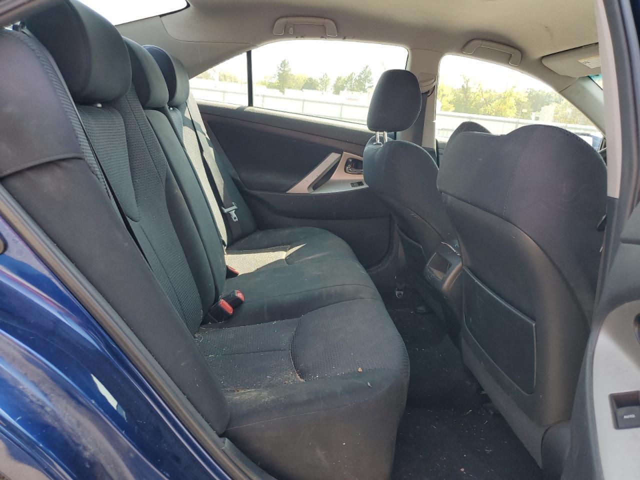 2010 TOYOTA CAMRY