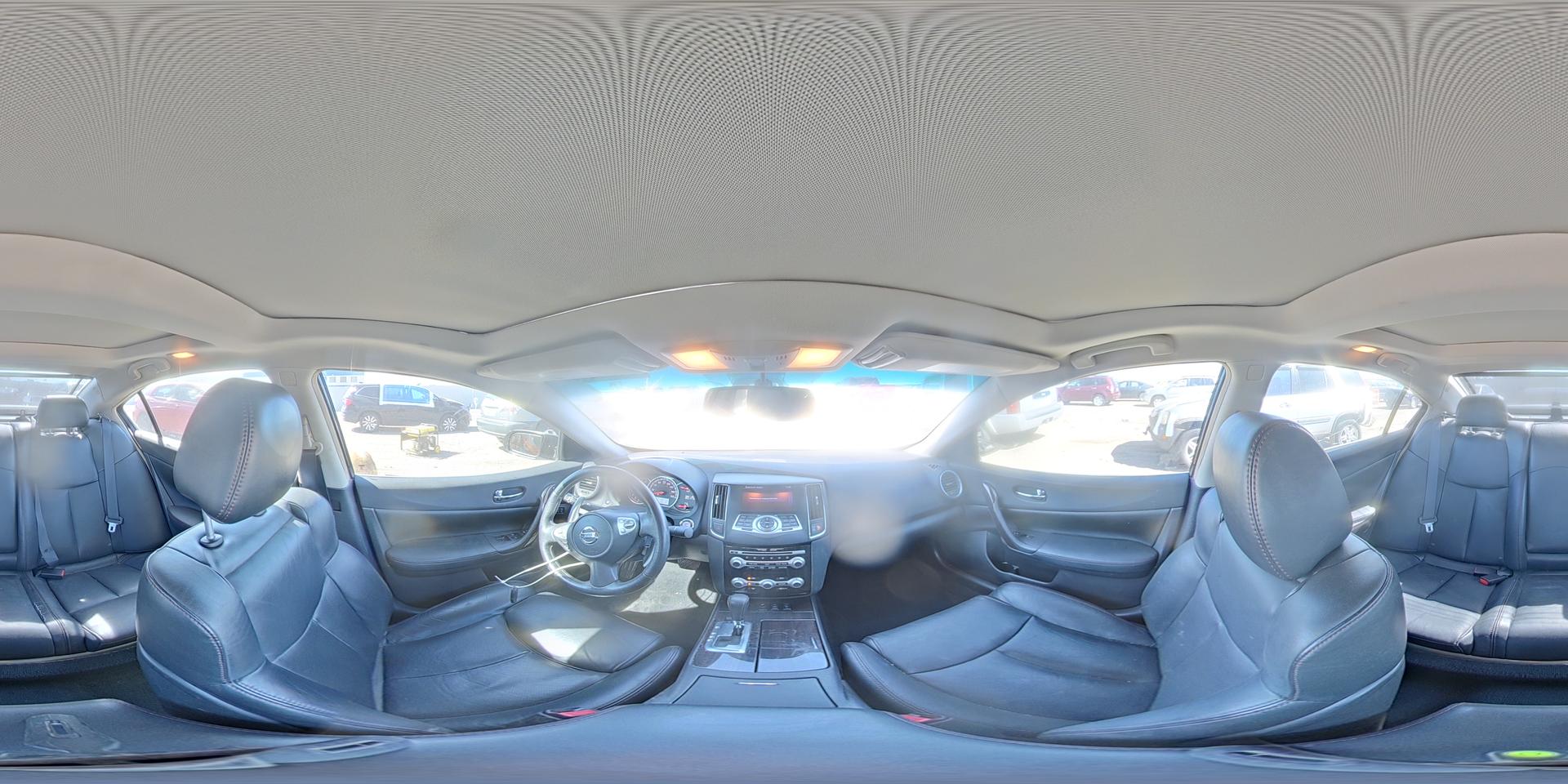 2014 NISSAN Maxima