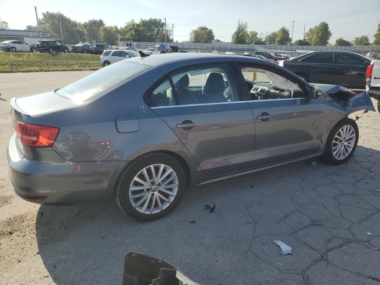 2015 VOLKSWAGEN JETTA